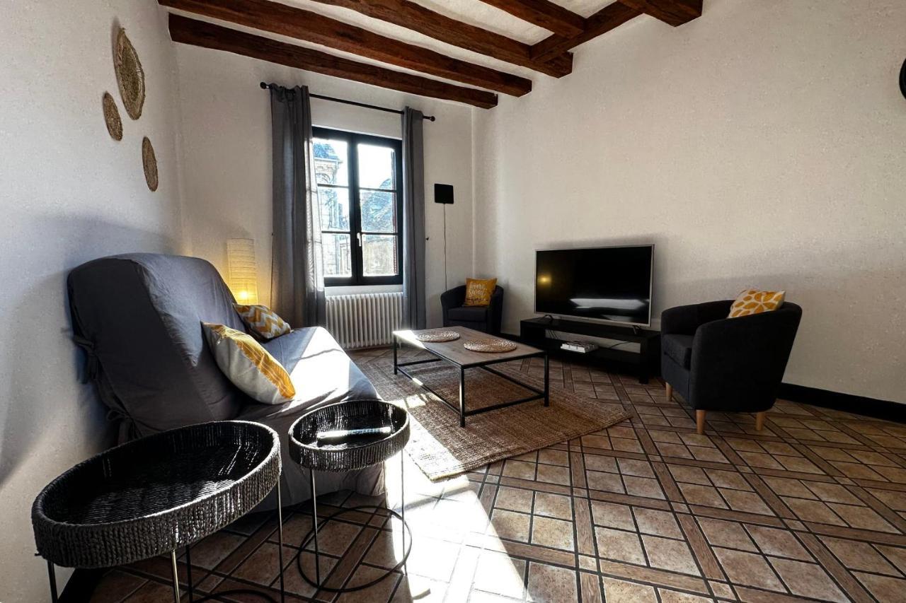 Charming Apartment Close To The Center Of Blere Exterior photo